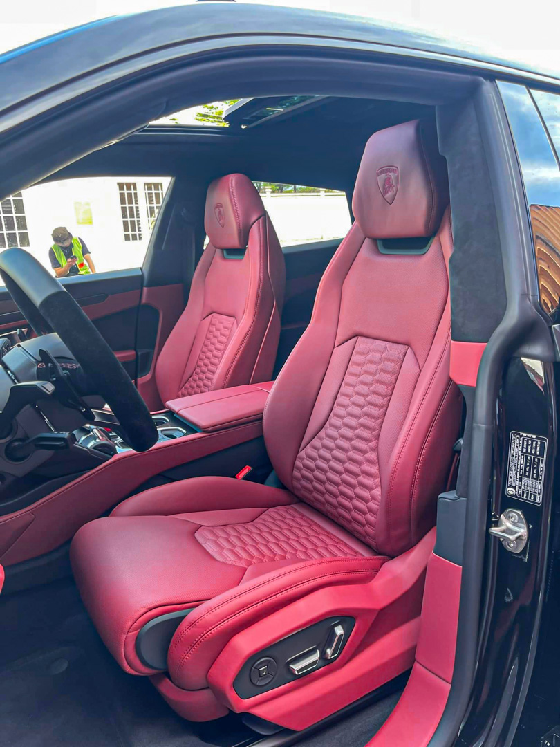 CP-Lamborghini Urus mới về Việt Nam19.jpg