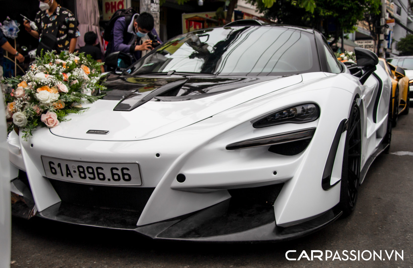 CP-McLaren 720S độ Novitec N-Largo làm xe hoa22.jpg