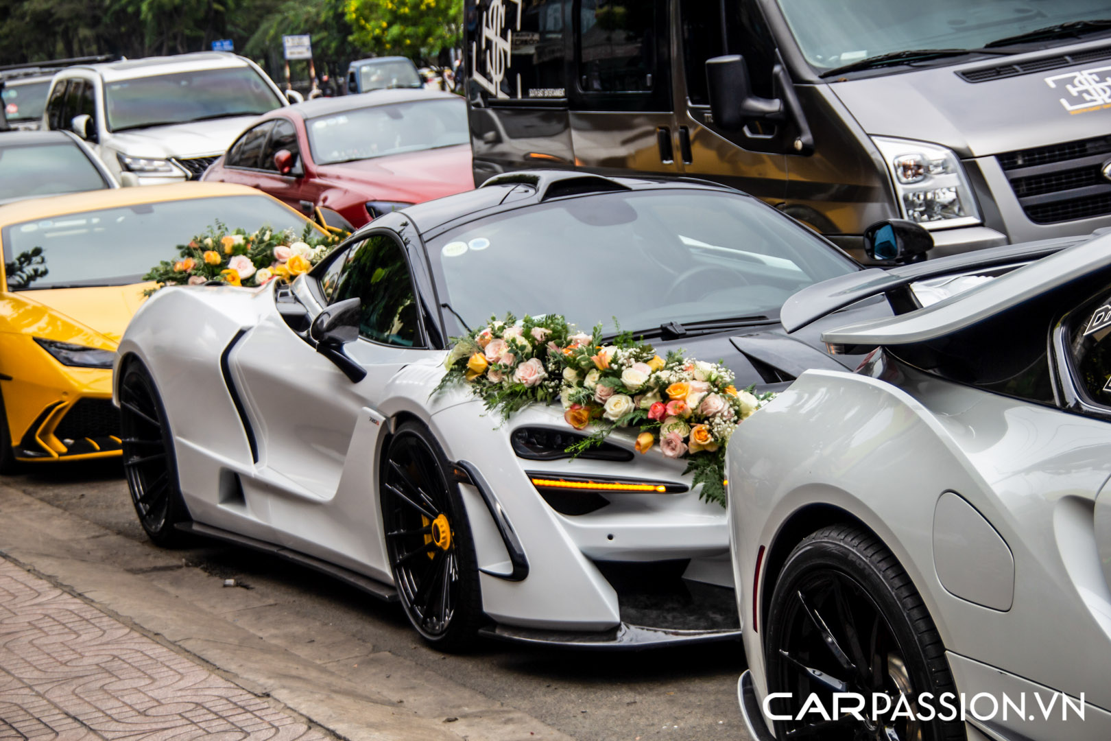 CP-McLaren 720S độ Novitec N-Largo làm xe hoa6.jpg