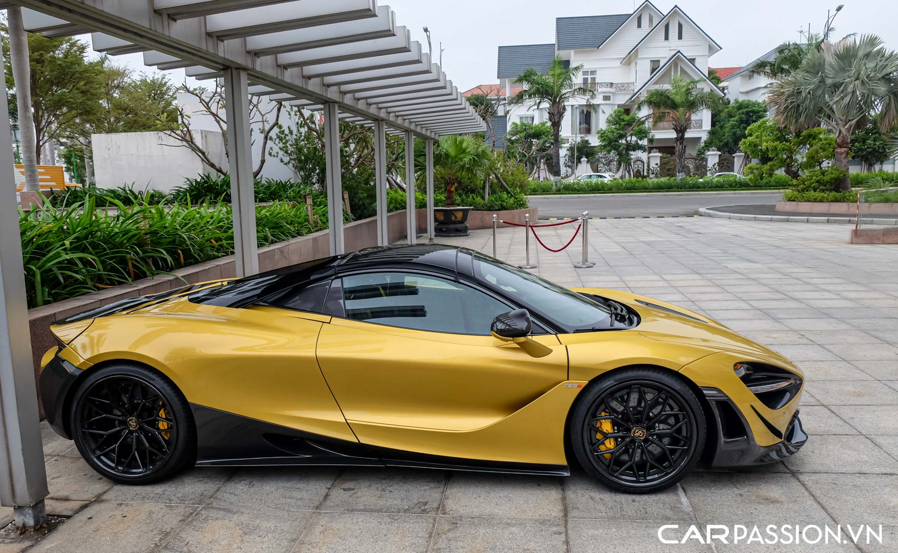 CP-McLaren 720S Spider độ Novitec18.jpg