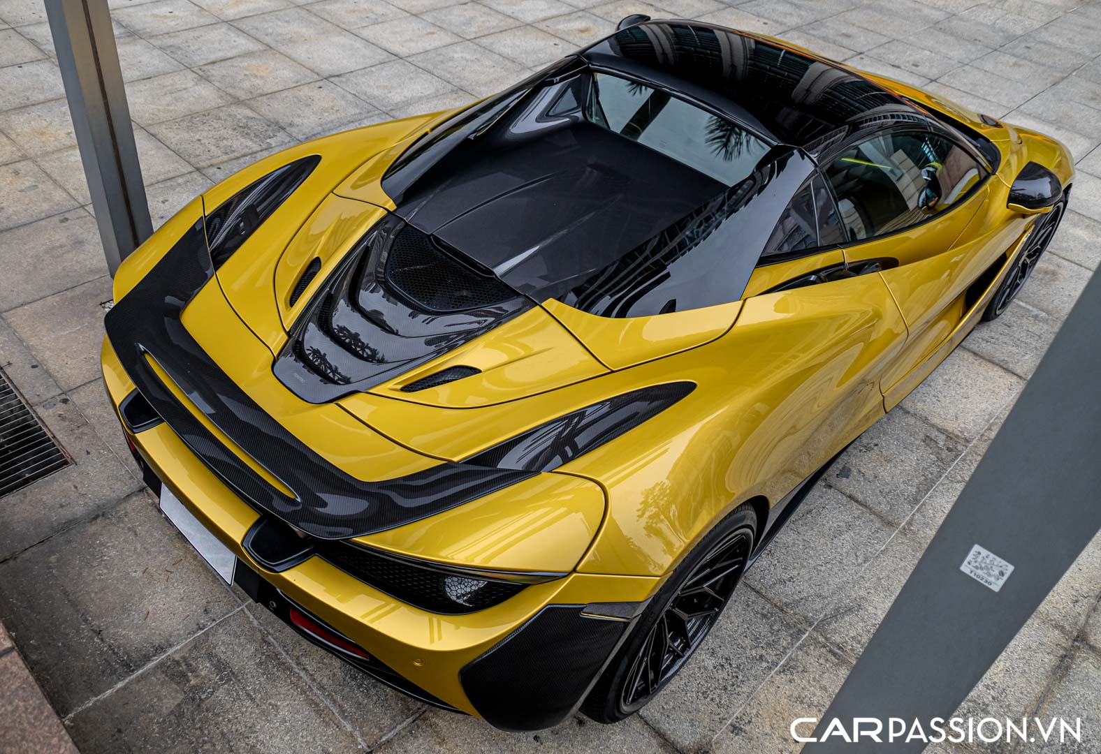 CP-McLaren 720S Spider độ Novitec24.jpg