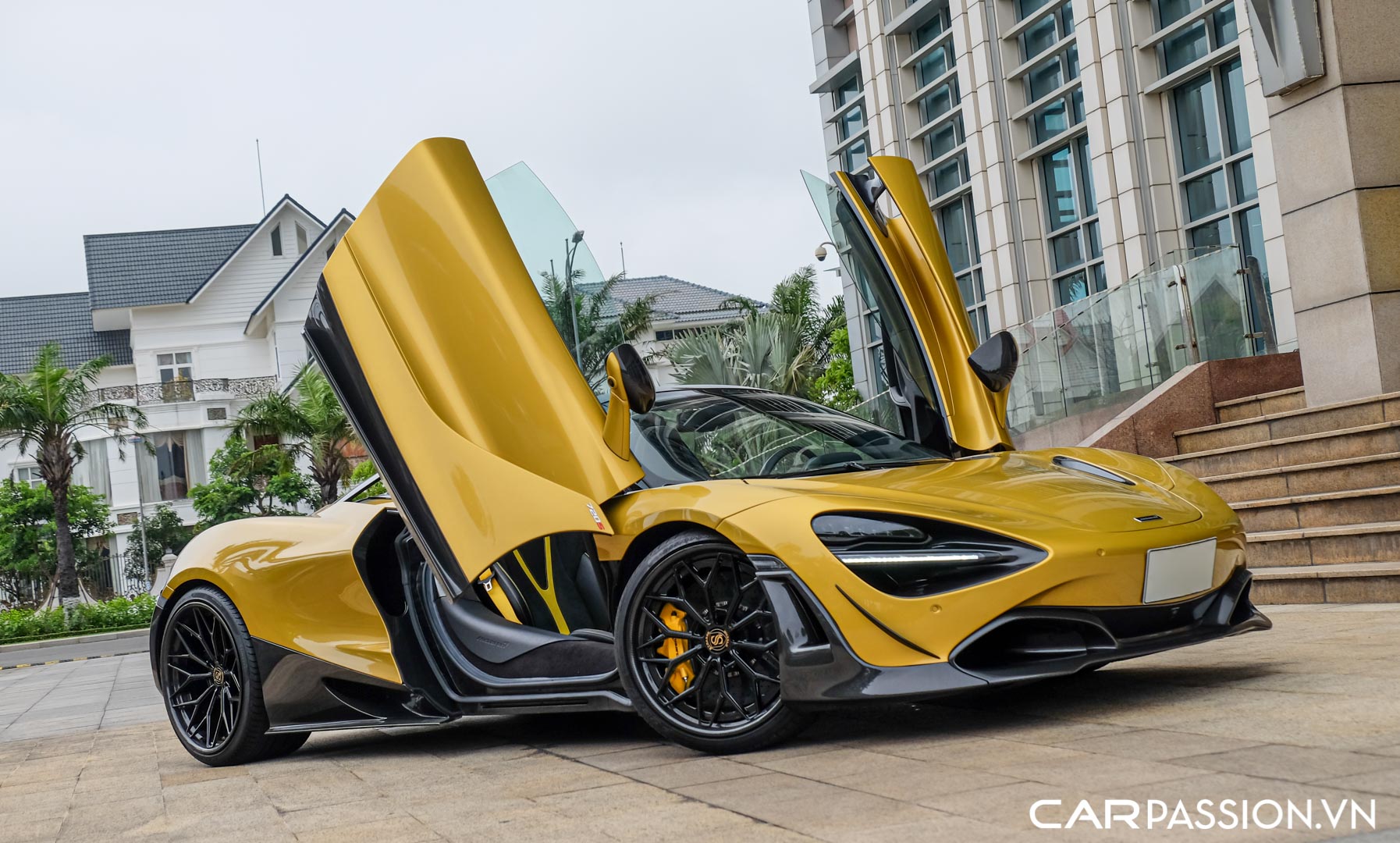 CP-McLaren 720S Spider độ Novitec58.jpg