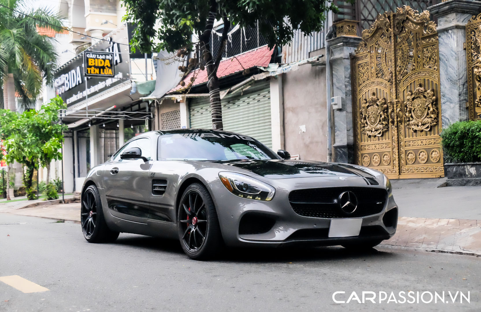 CP-Mercedes-AMG GT S màu xám xi măng (2).JPG