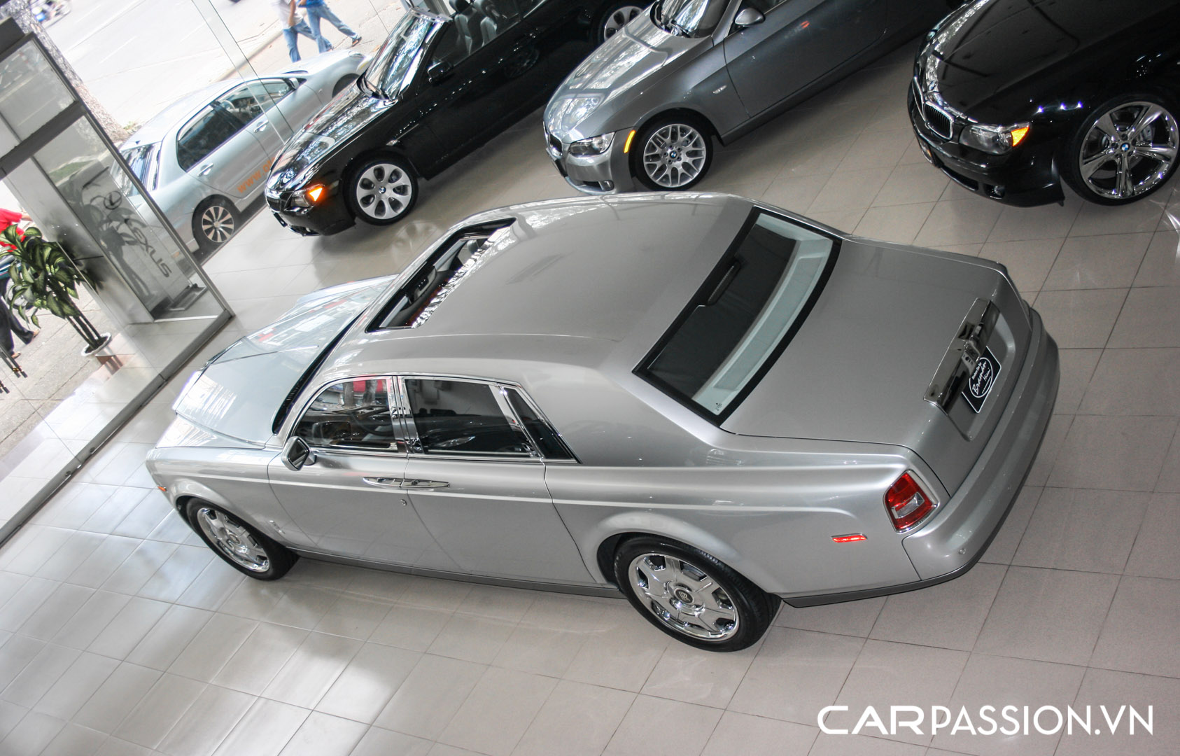 CP-Rolls-Royce Phantom đầu tiên về Việt Nam59.jpg