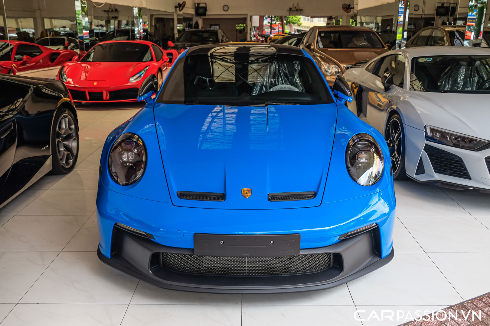 CP-Thêm Porsche 911 GT3 thế hệ mới về Việt Nam5.jpg