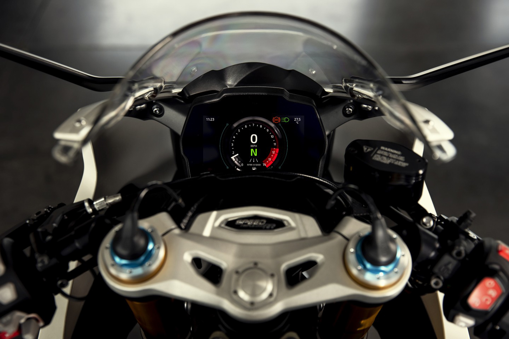 CP-Triumph Speed Triple 1200 RR (1).jpg