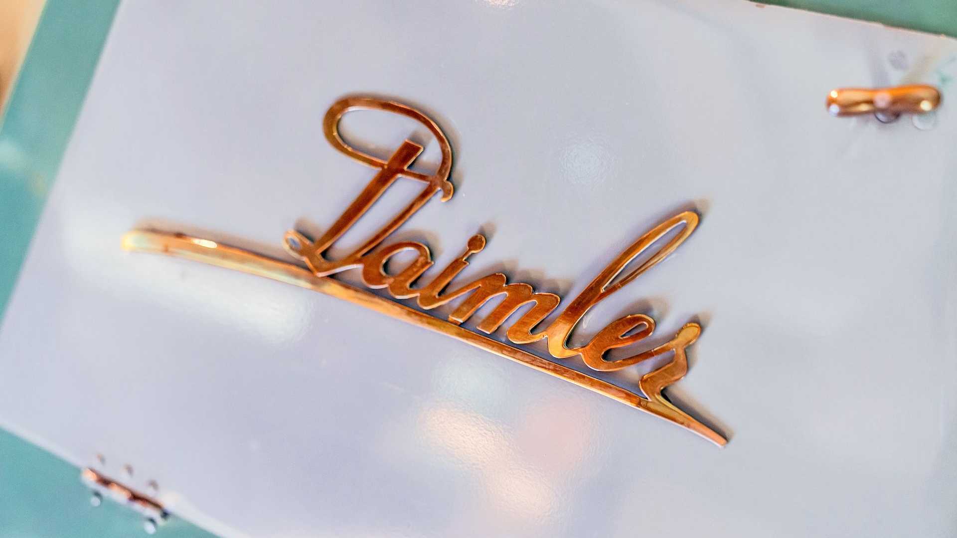 Daimler (9).jpg