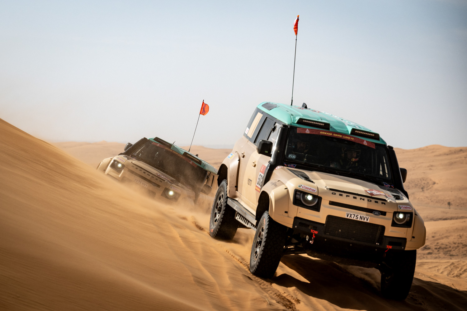 defender-dakar-anh-_7.jpg