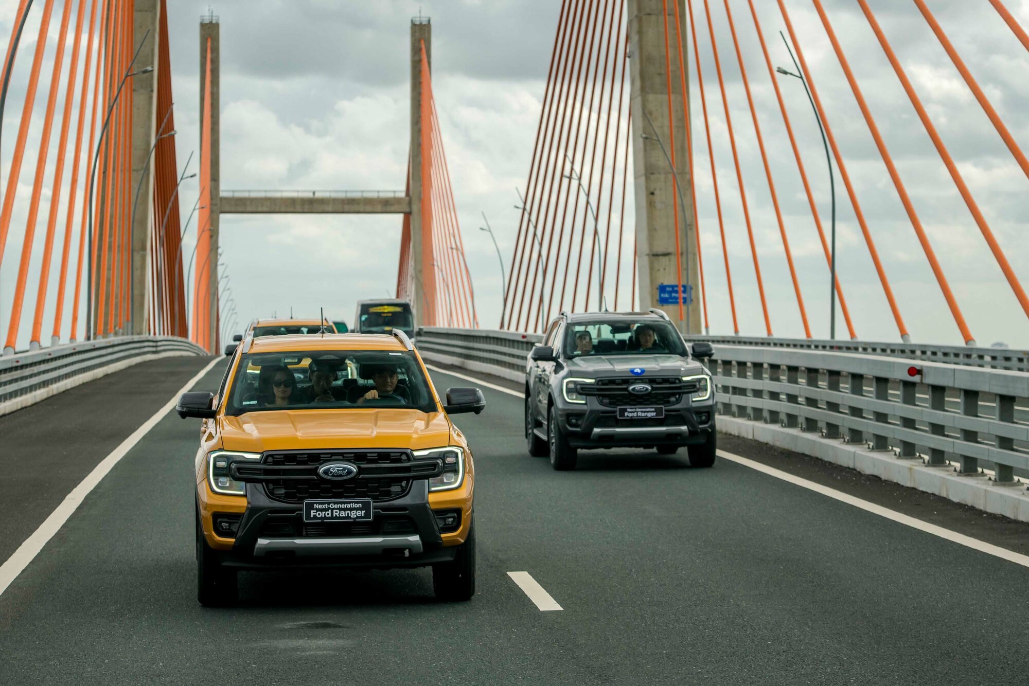 diem-moi-ford-ranger-anh-_16.jpg