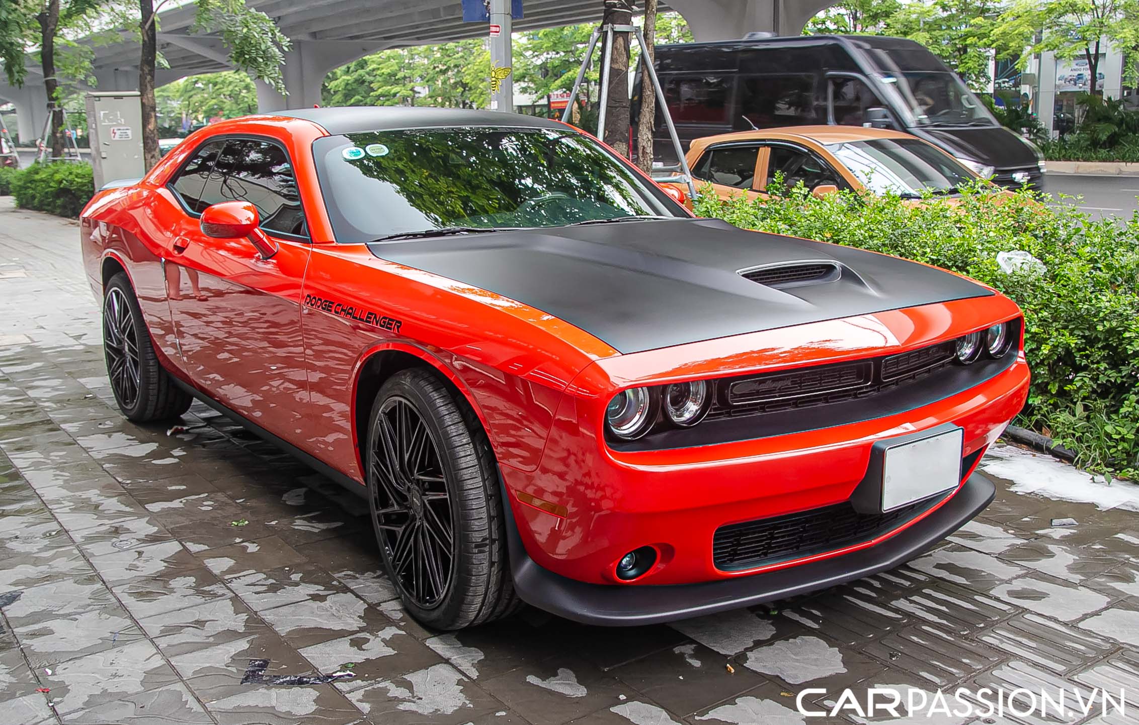 Dodge Challenger (15).JPG