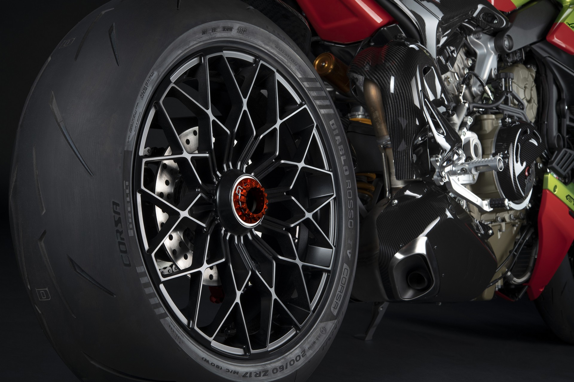 Ducati Streetfighter V4 Lamborghini (12).jpg