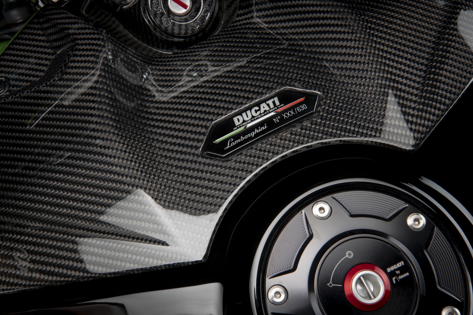 Ducati Streetfighter V4 Lamborghini (15).jpg