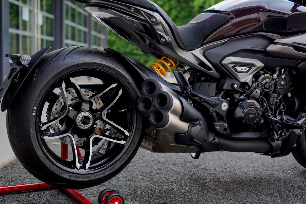 Ducati XDiavel V4 -anh-3.jpeg