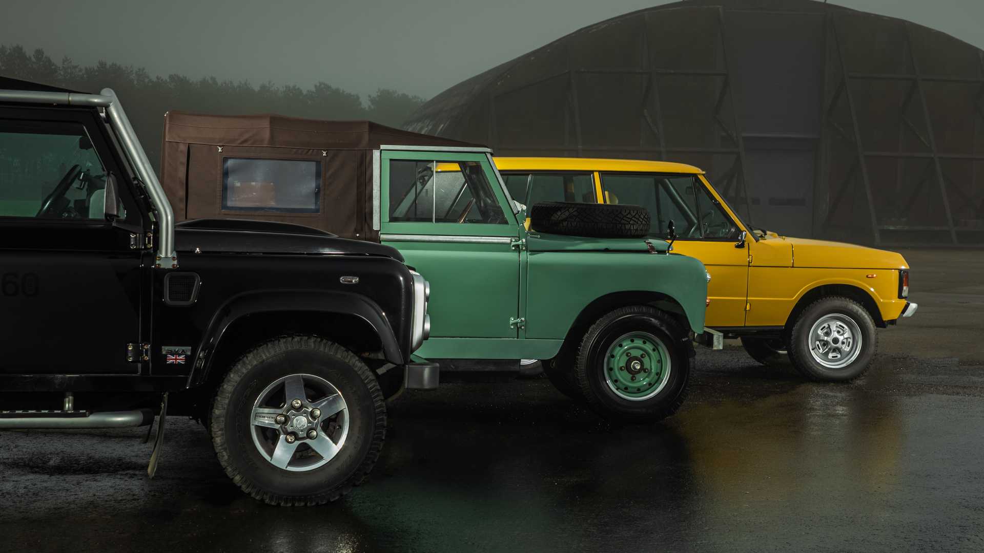 Everrati Land Rover (2).jpg