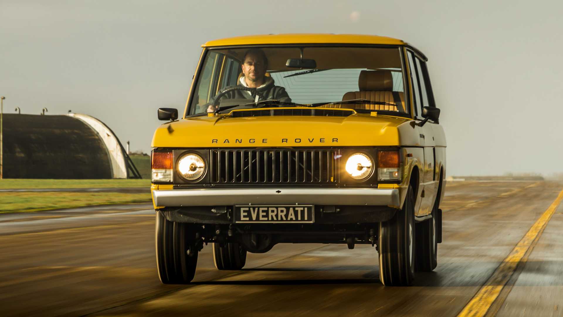 Everrati Land Rover (9).jpg