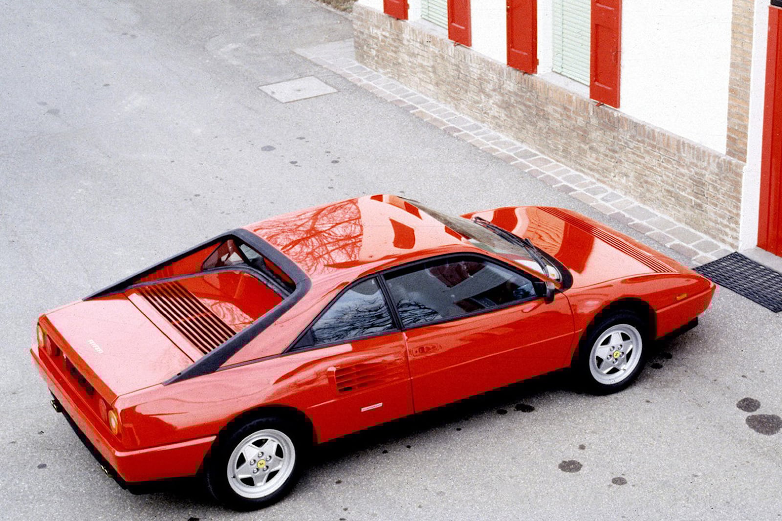 Ferrari (10).jpg
