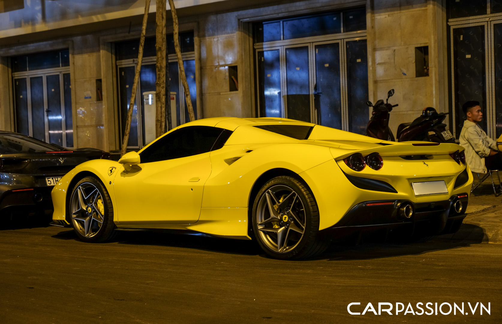 Ferrari (11).jpg
