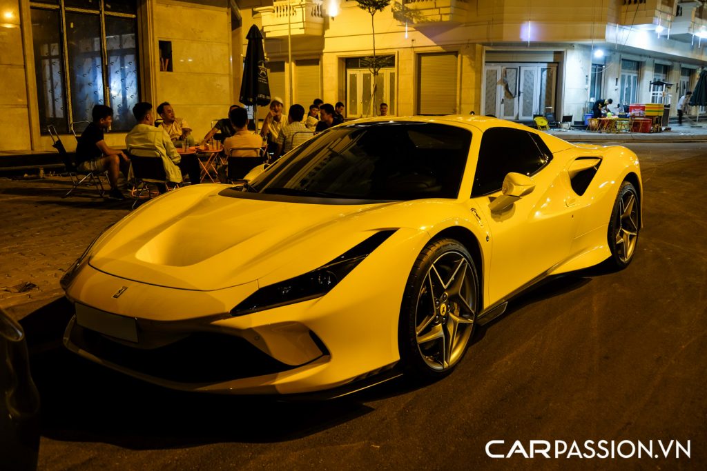 Ferrari (13).jpg