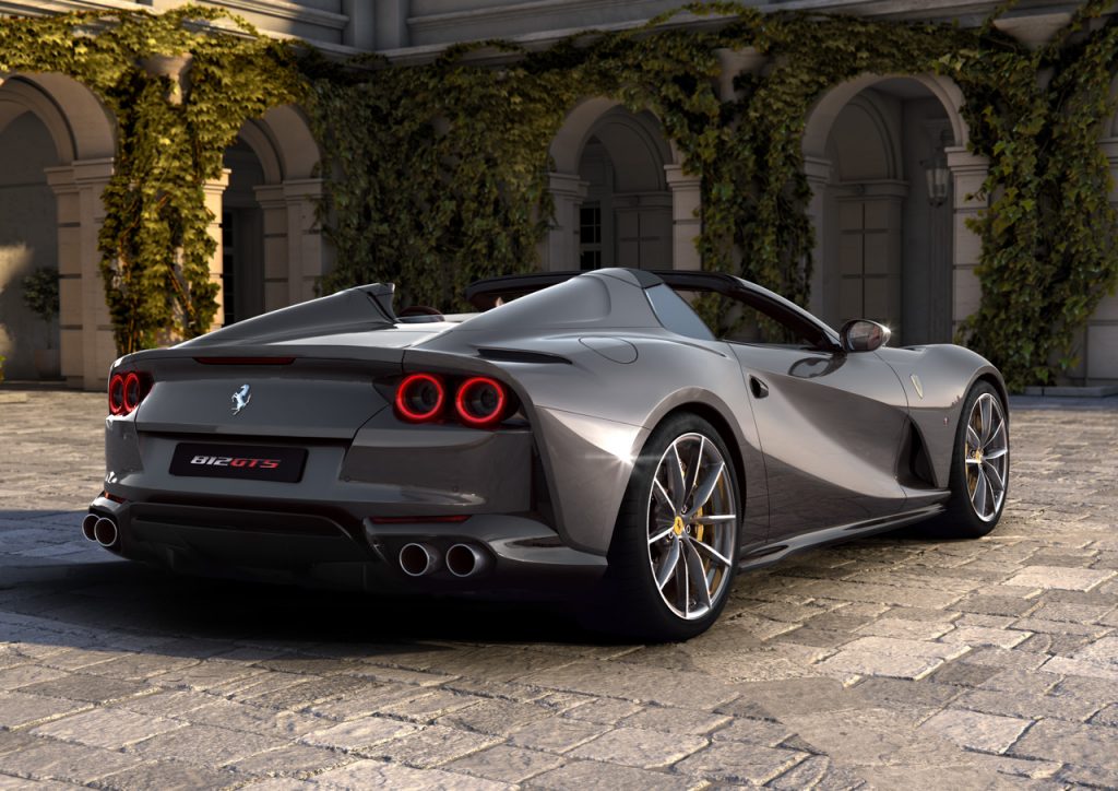 Ferrari (16).jpg