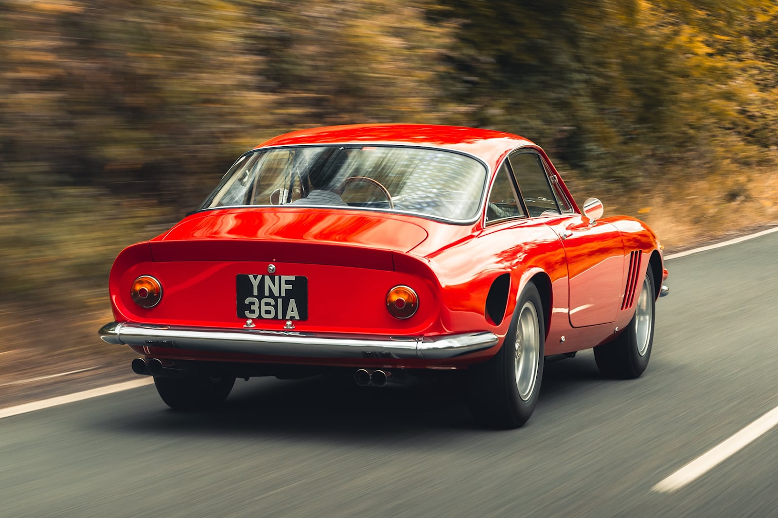 Ferrari 250 GT Lusso (11).jpg