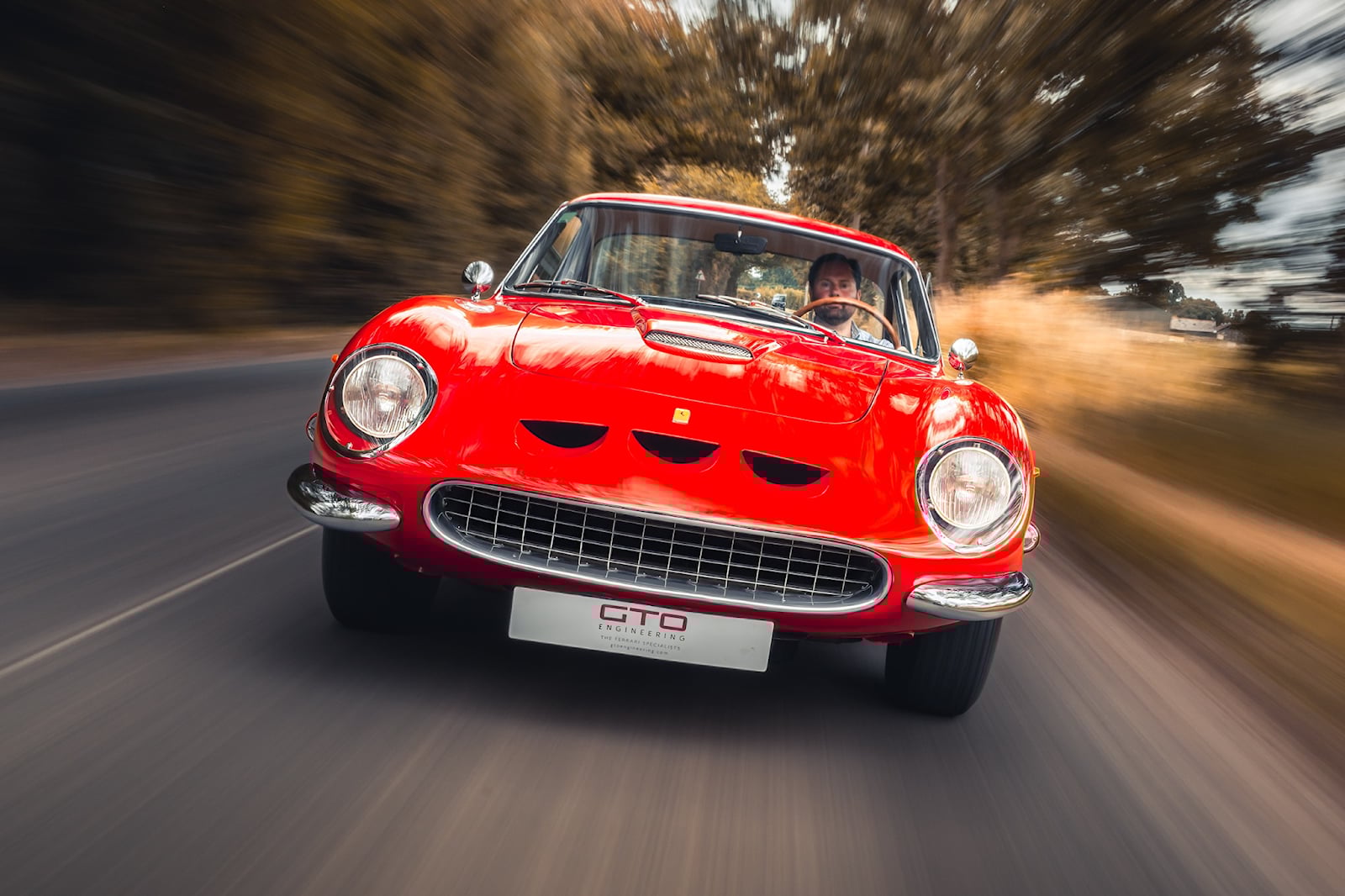 Ferrari 250 GT Lusso (12).jpg