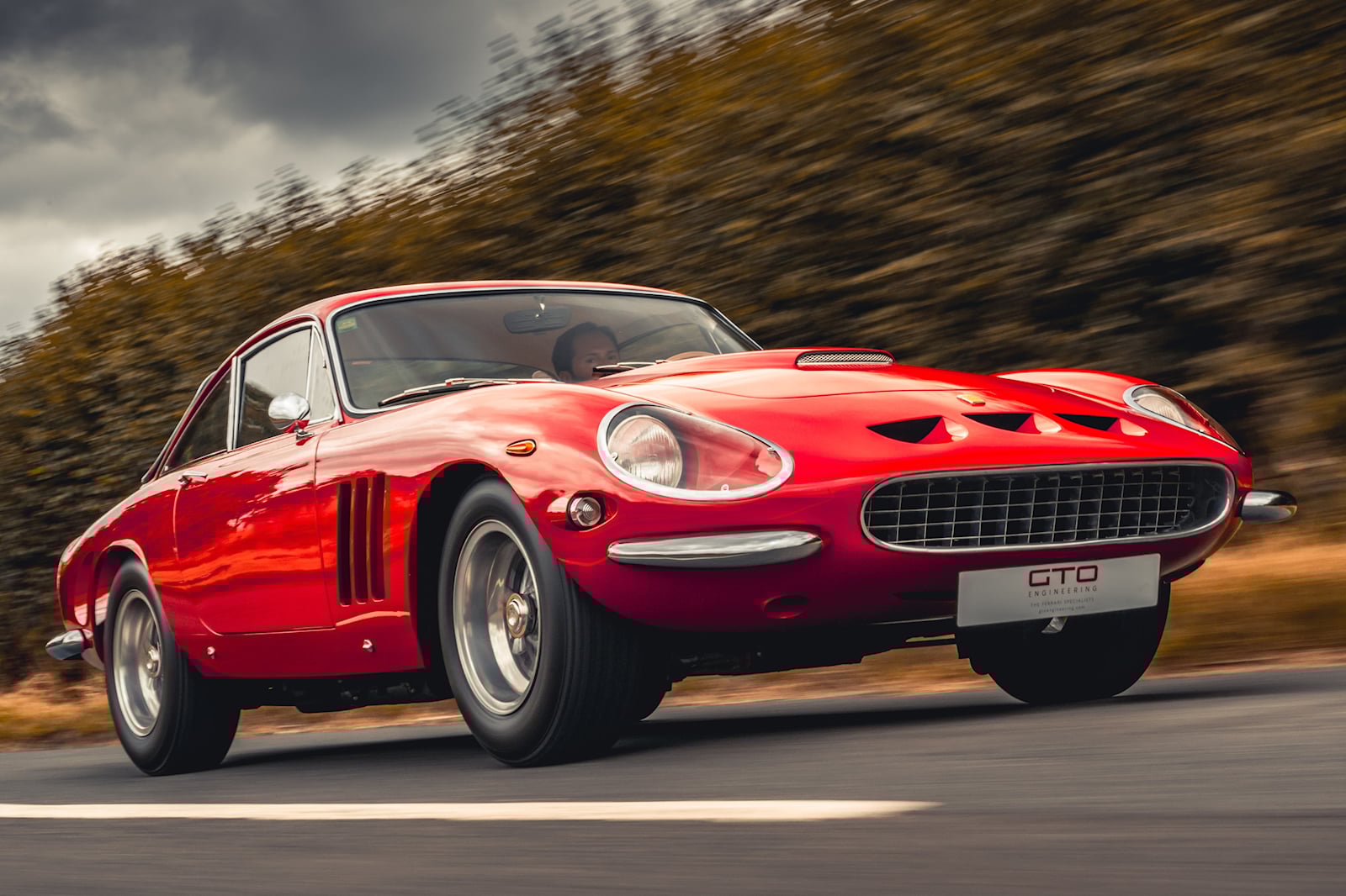 Ferrari 250 GT Lusso (13).jpg