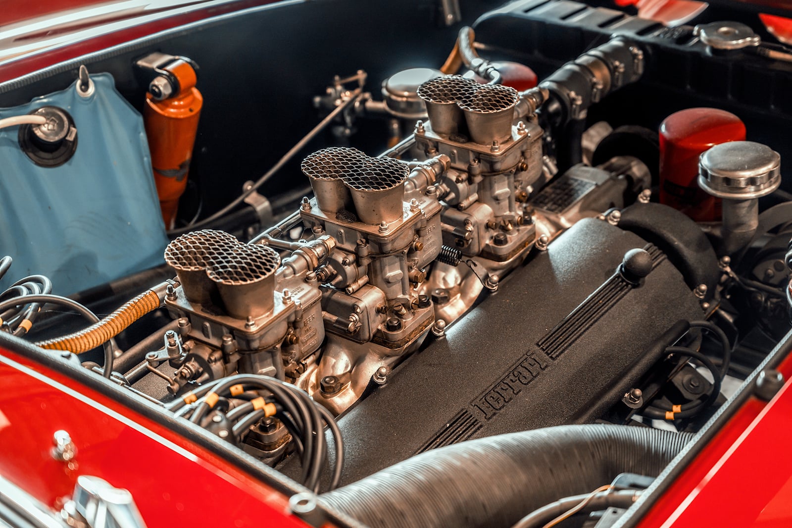 Ferrari 250 GT Lusso (2).jpg