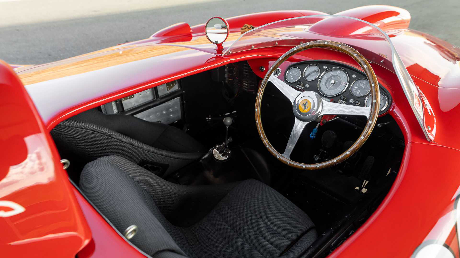 Ferrari 410 Sport Spider (7).JPG