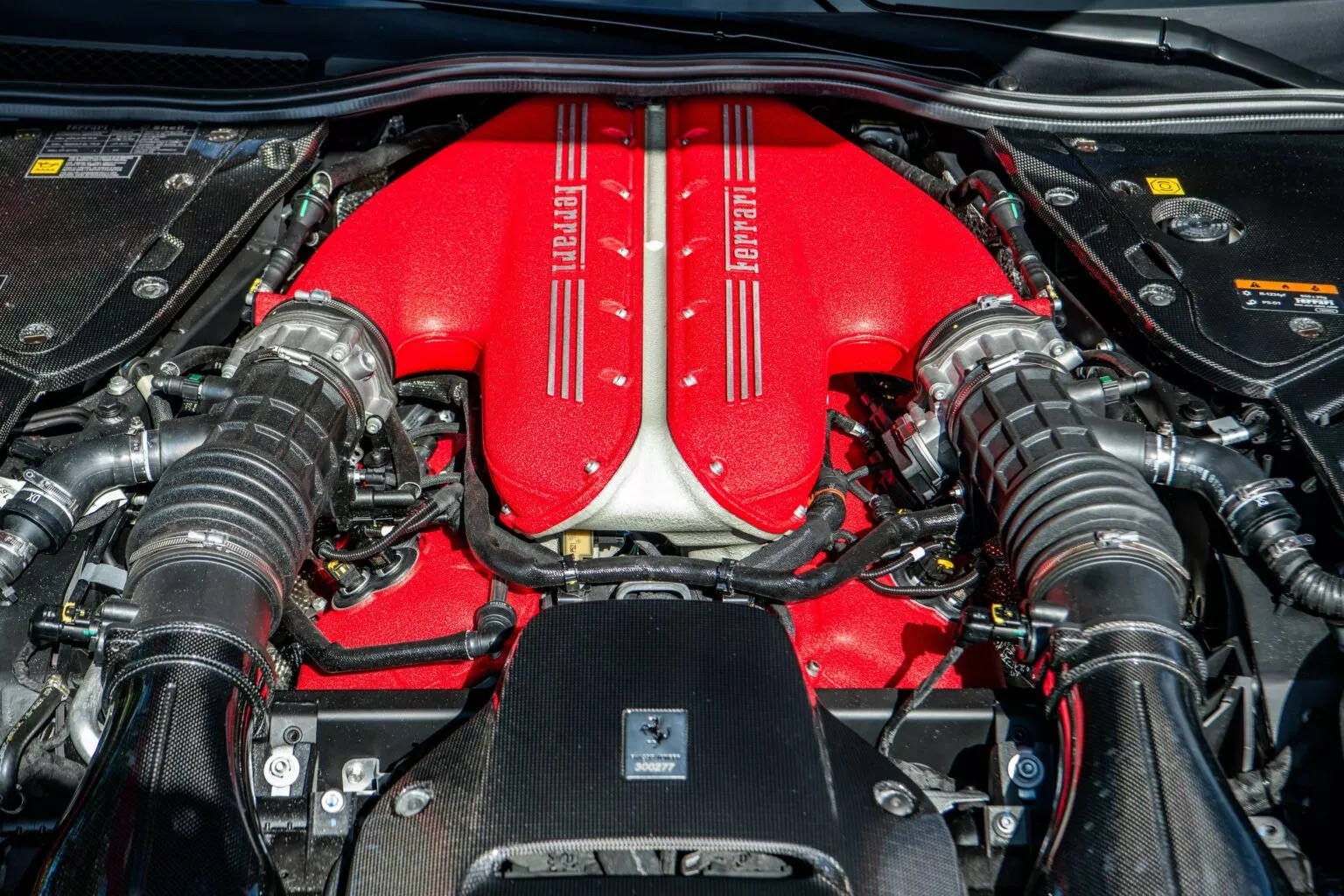 Ferrari 812 Competizione A-anh-34.jpeg