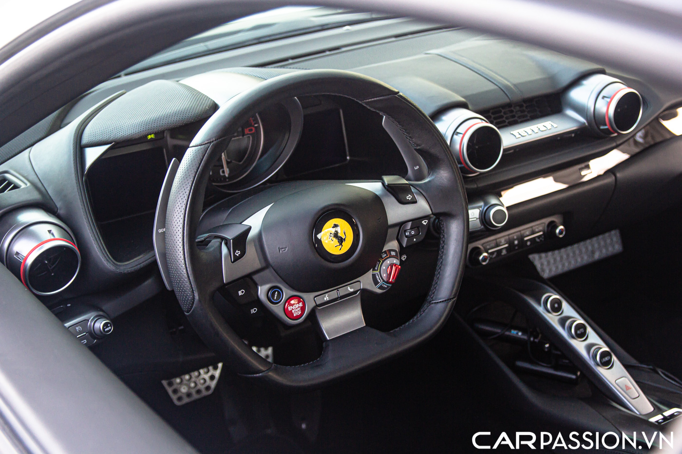 Ferrari 812 Superfast (41).JPG