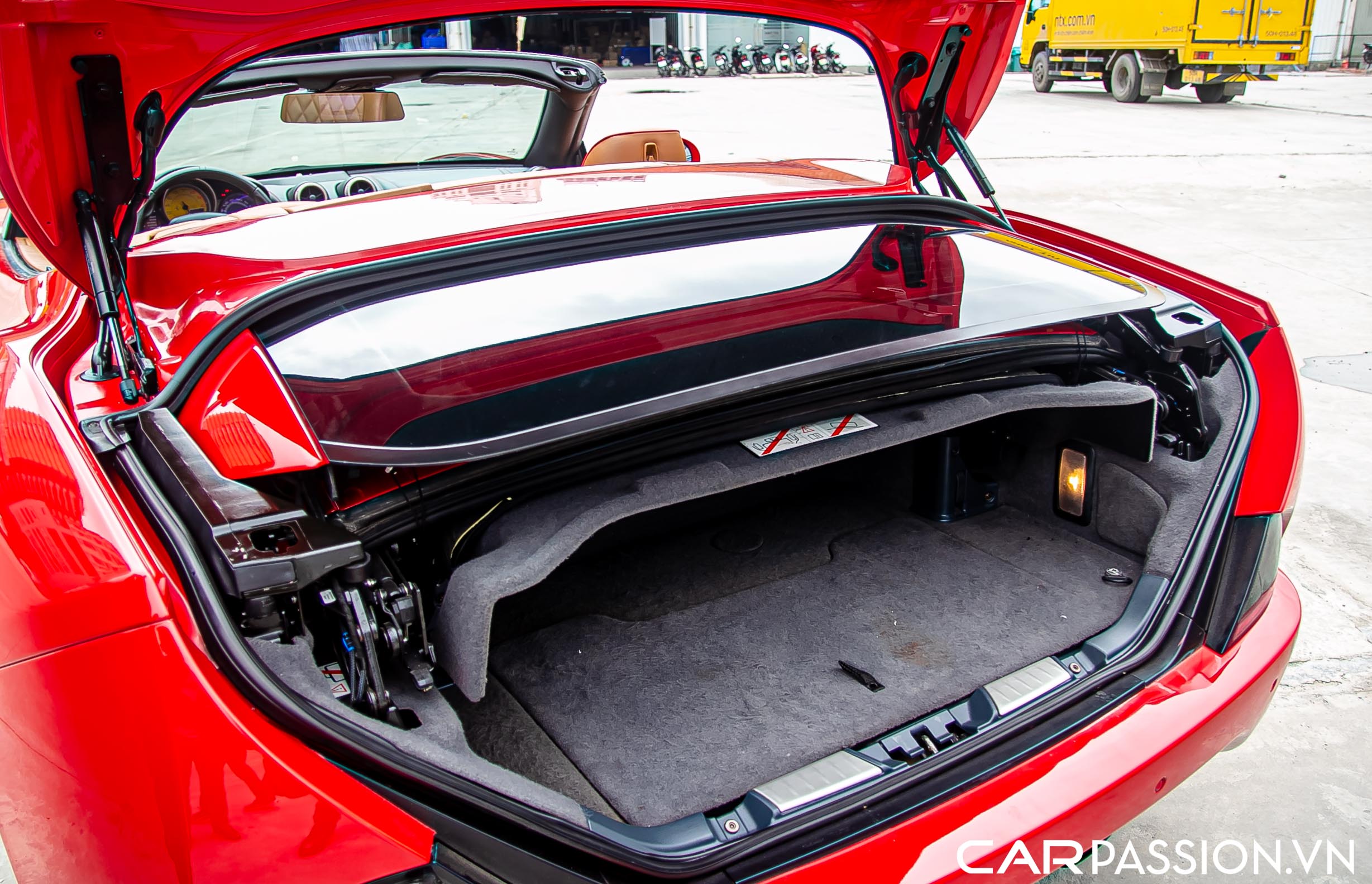 Ferrari California (19).JPG