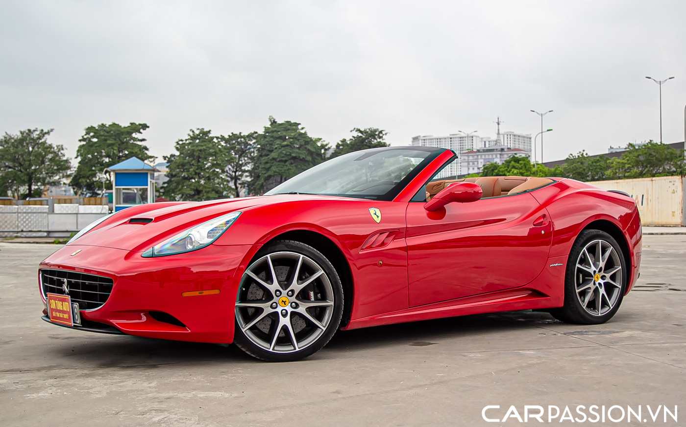 Ferrari California (5).JPG