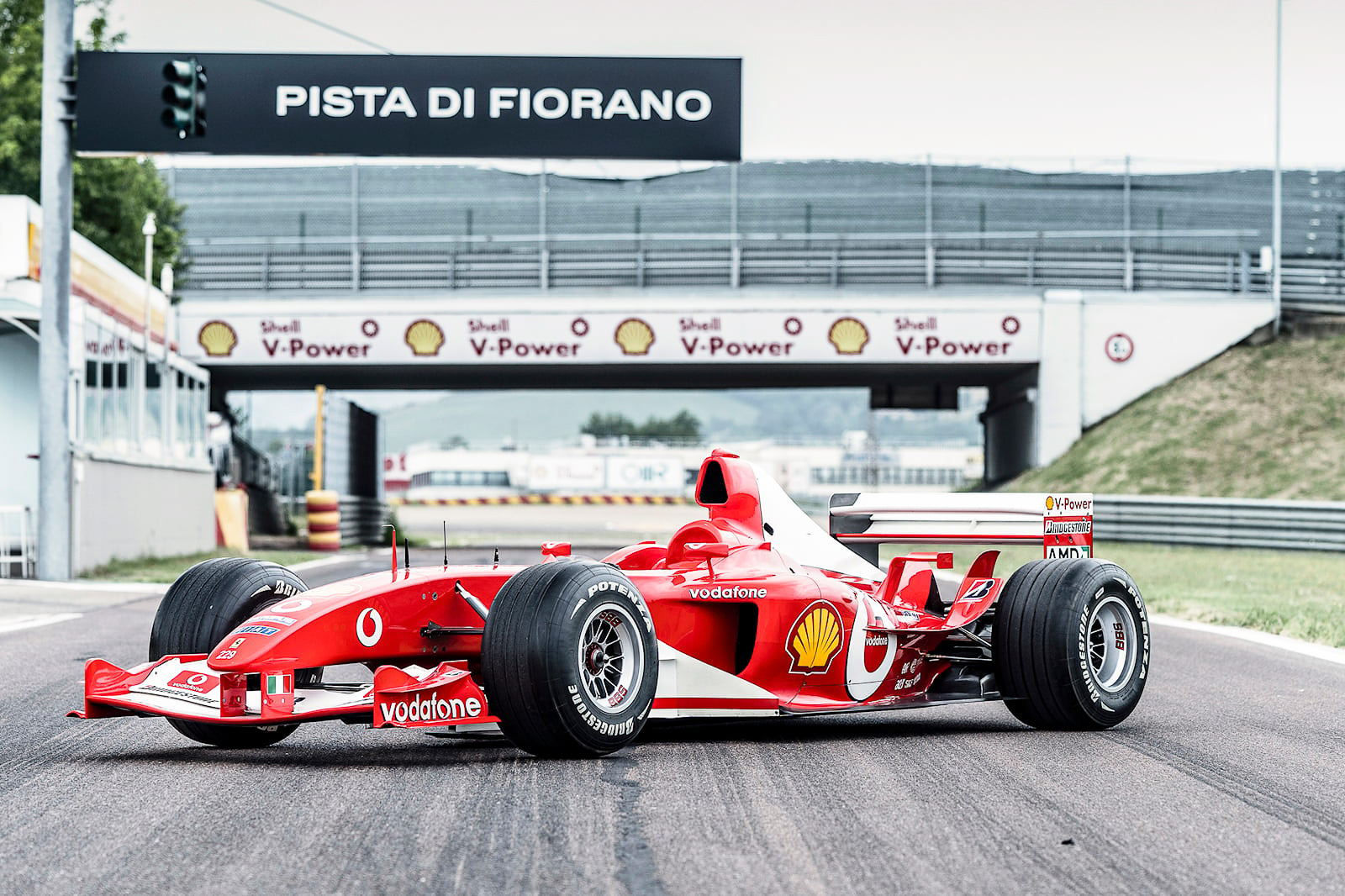 Ferrari F2003 (7).JPG