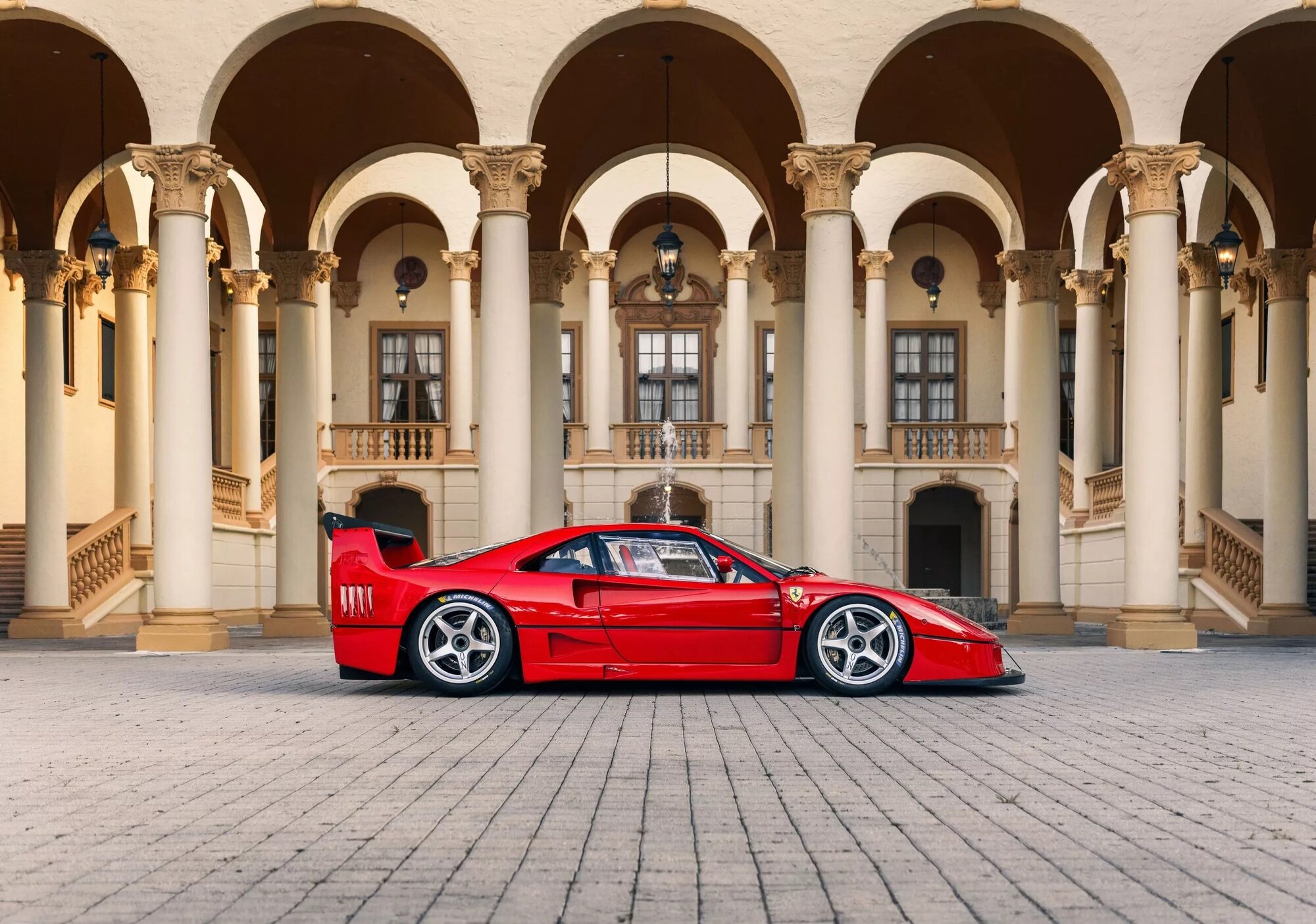 Ferrari-F40-LM-Auction-2.jpeg
