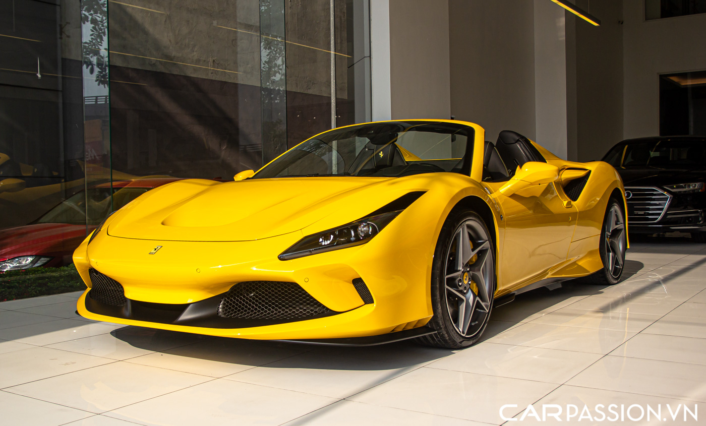 Ferrari F8 Spider (20).JPG