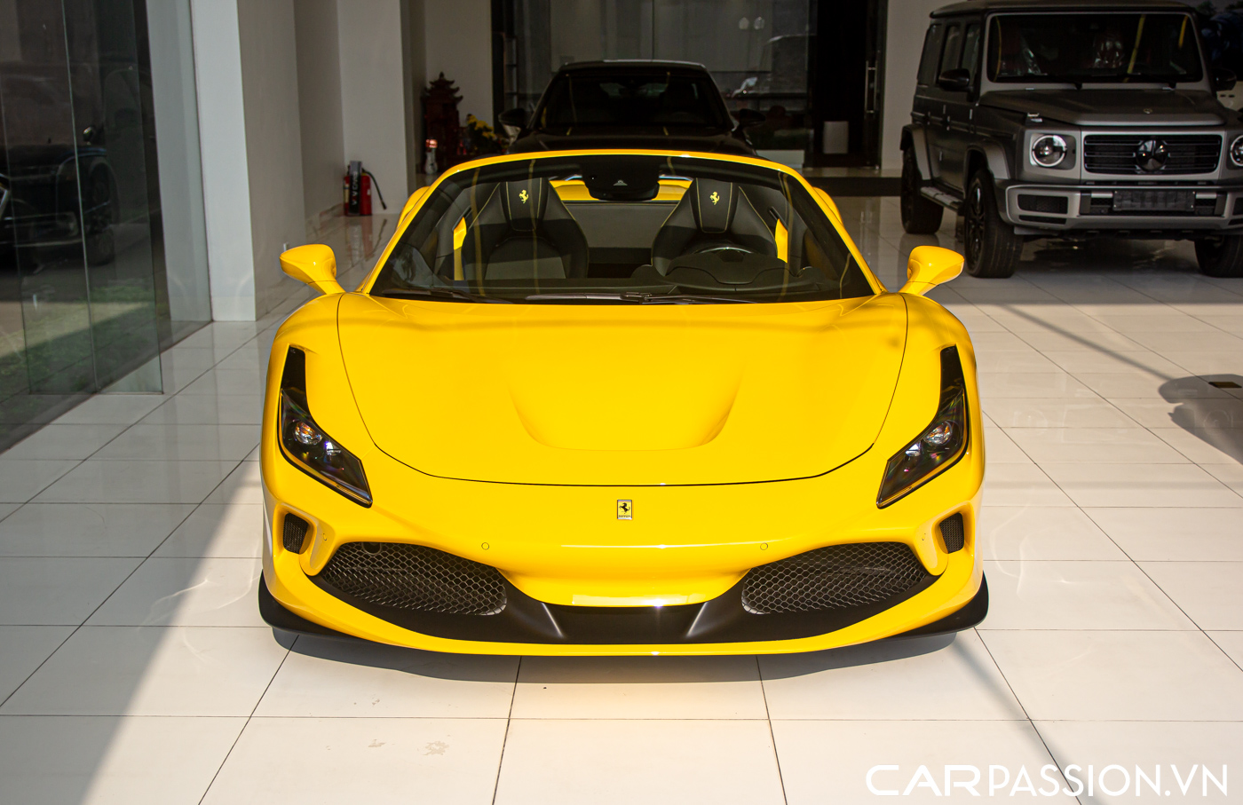 Ferrari F8 Spider (3).JPG