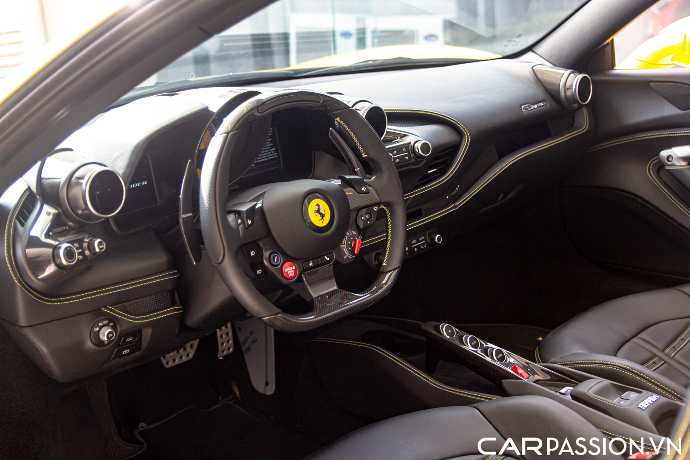 Ferrari F8 Spider (55).JPG