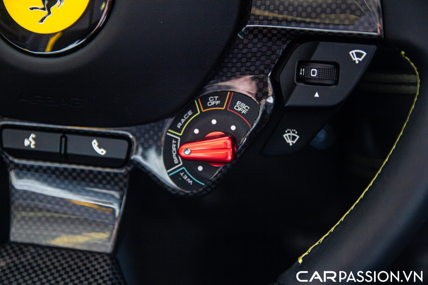 Ferrari F8 Spider (72).JPG