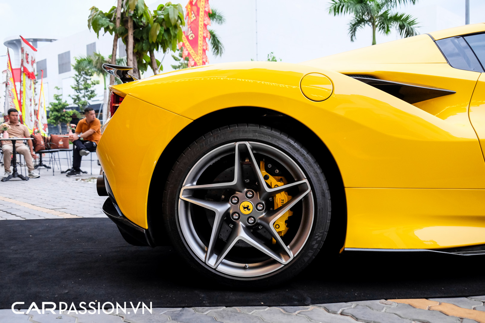 Ferrari F8 Spider độ Novitec (21).JPG