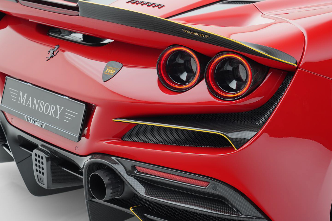 Ferrari F8 Spider Mansory (3).JPG
