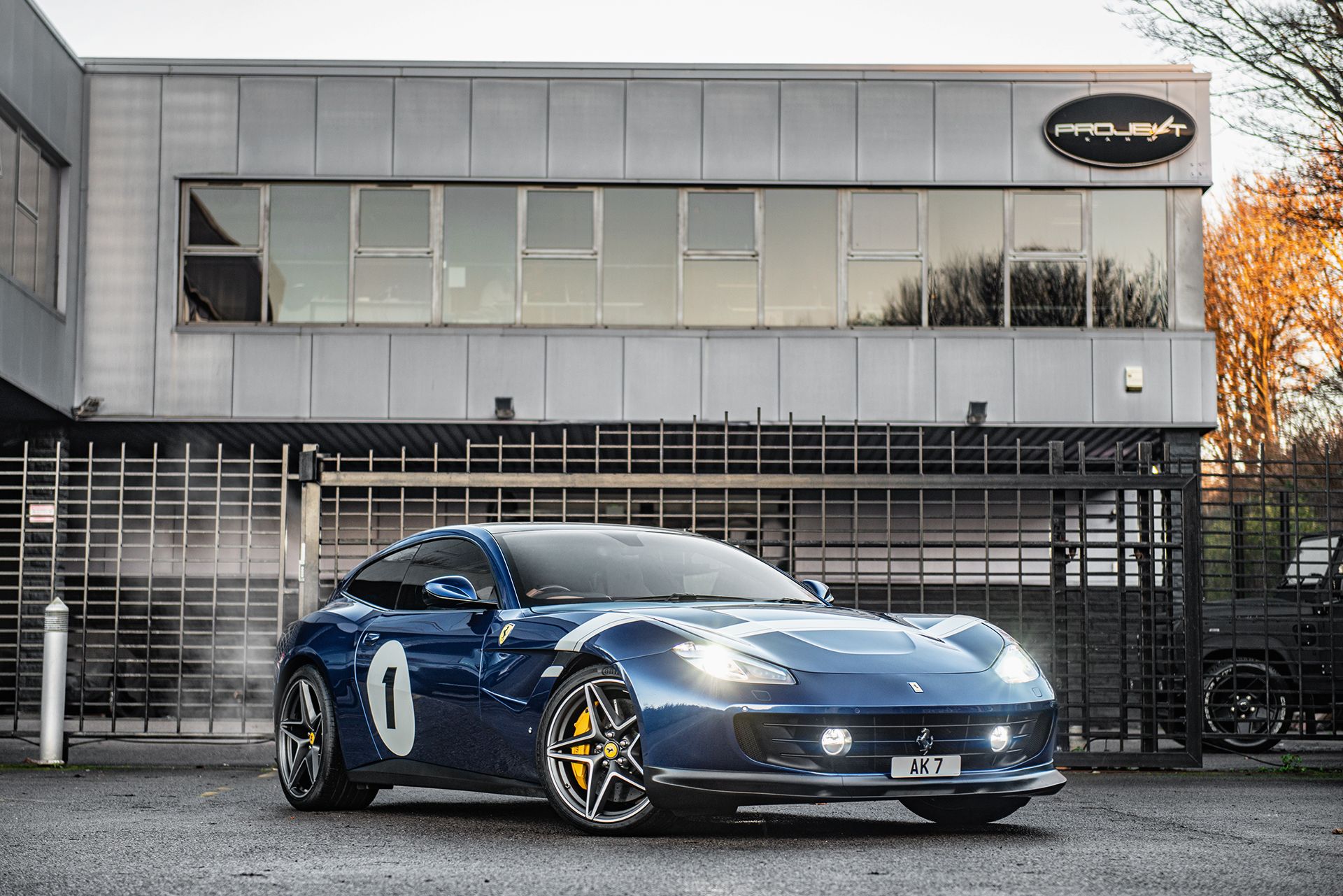 Ferrari GTC4 (6).jpg