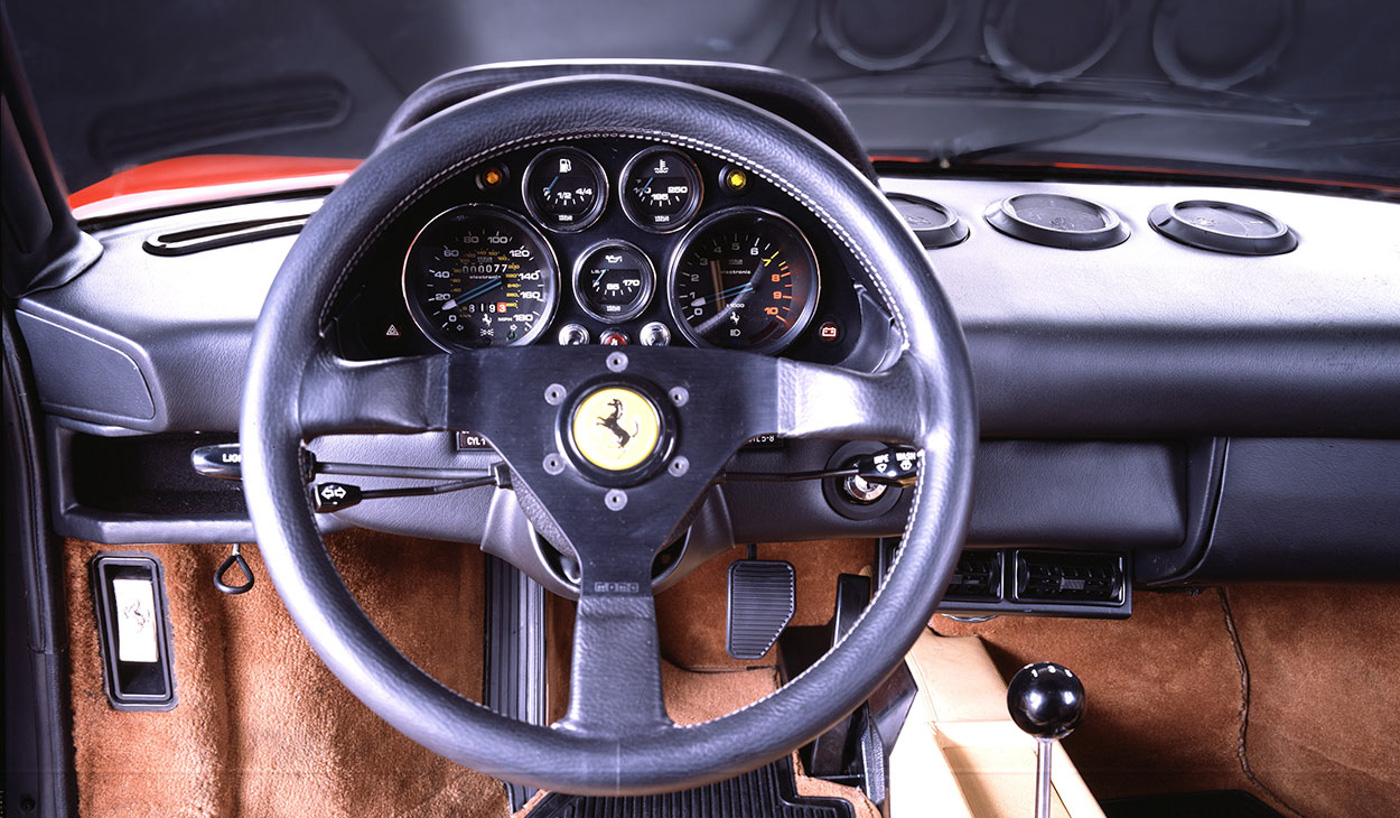 Ferrari Interior (16).JPG