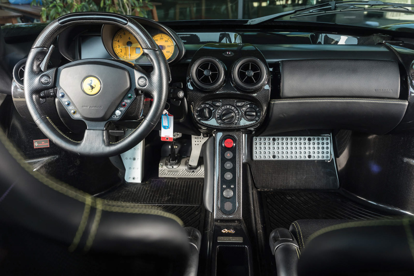 Ferrari Interior (4).JPG