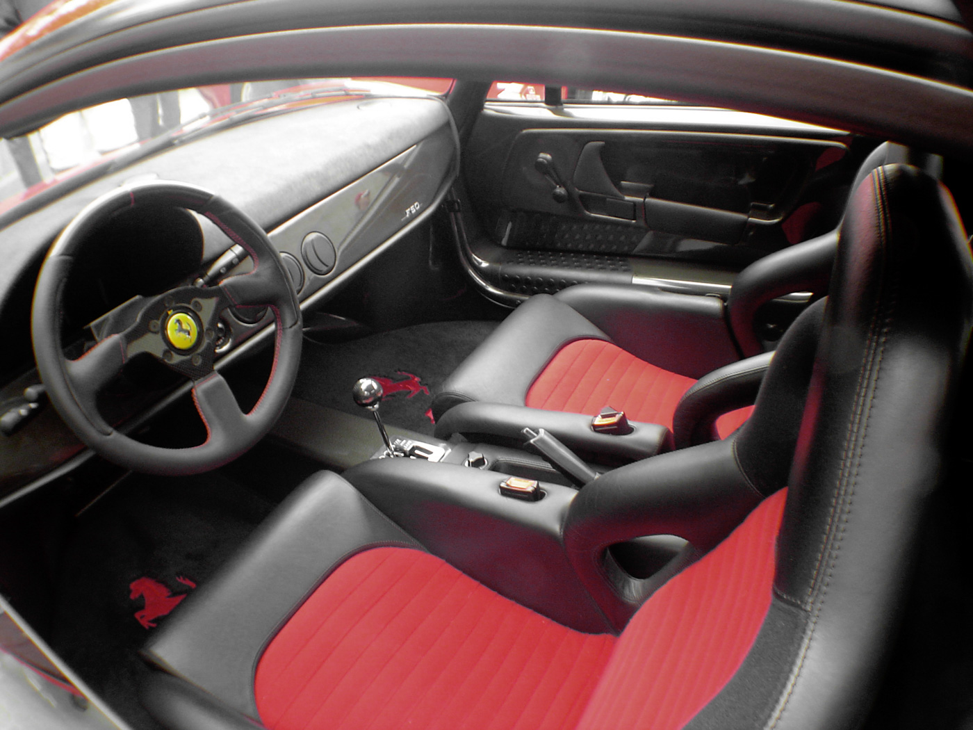 Ferrari Interior (8).JPG