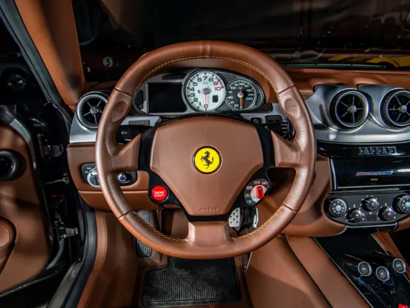 Ferrari SA Aperta-anh- (10).jpeg