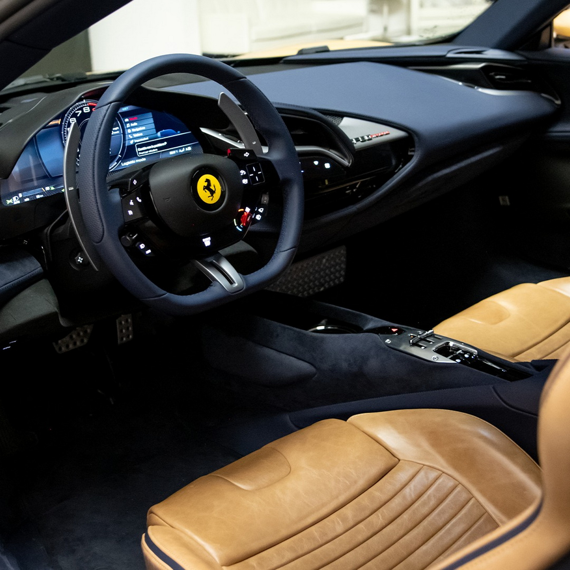 Ferrari SF90 (1).jpg