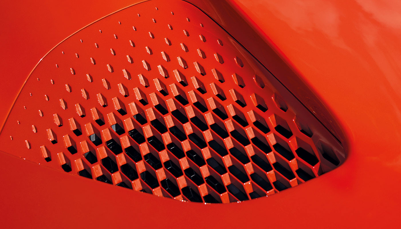 Ferrari SP48 Unica (6).JPG