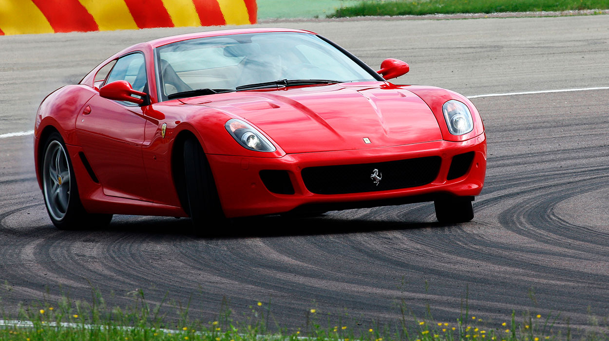 Ferrari SSC (5).jpg