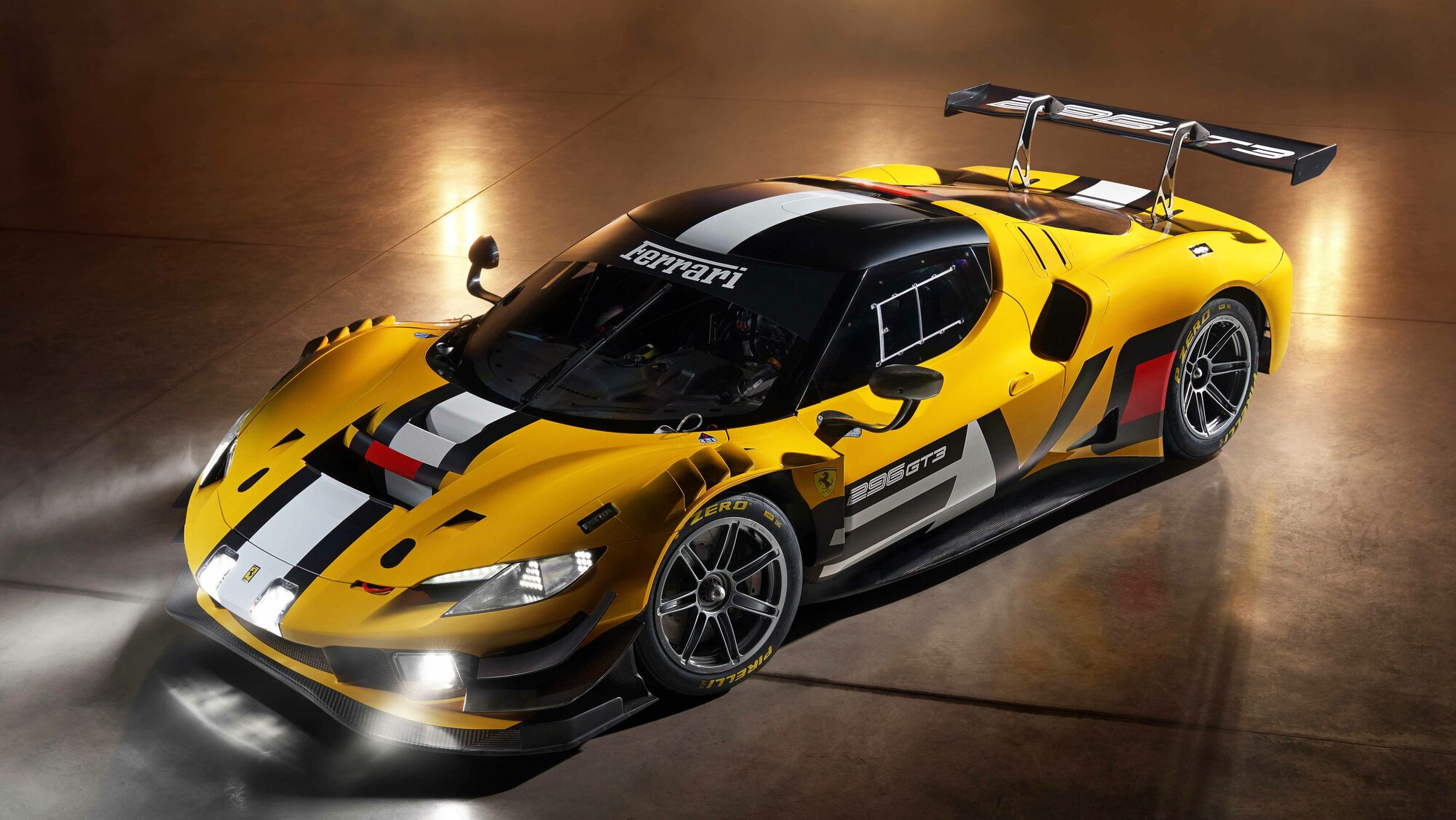 Ferrari_296_GT3_Evo_hero_front.jpg
