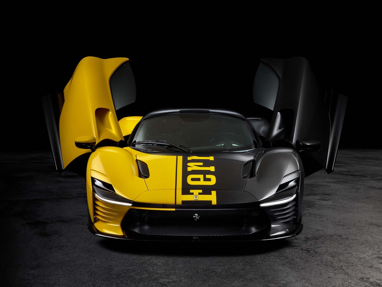 Ferrari_SP3_anh_5.jpeg
